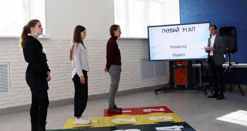 Ученик из Приволжска стал призером областной гуманитарной олимпиады школьников 